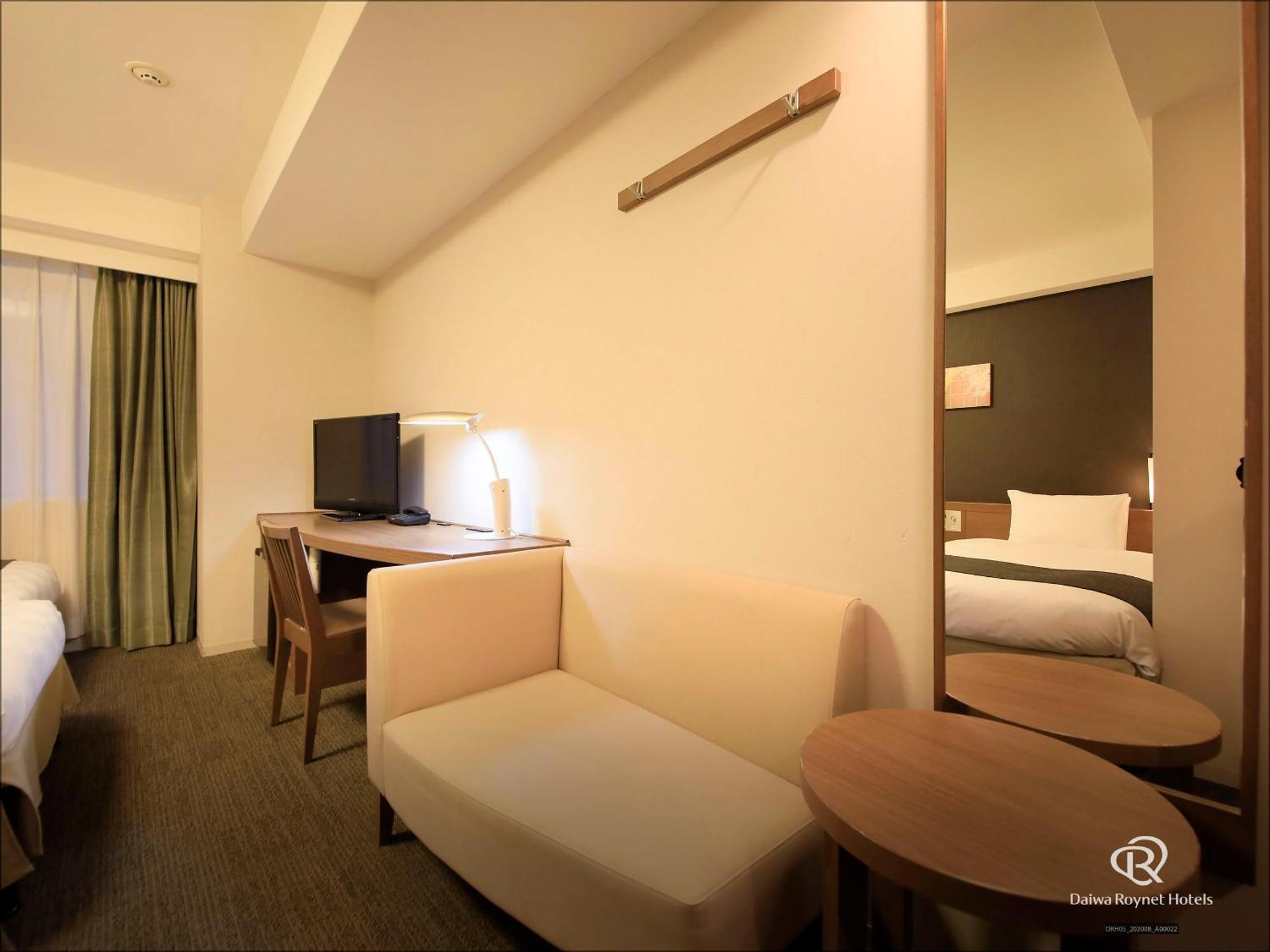 Daiwa Roynet Hotel Kyoto Shijo Karasuma Esterno foto