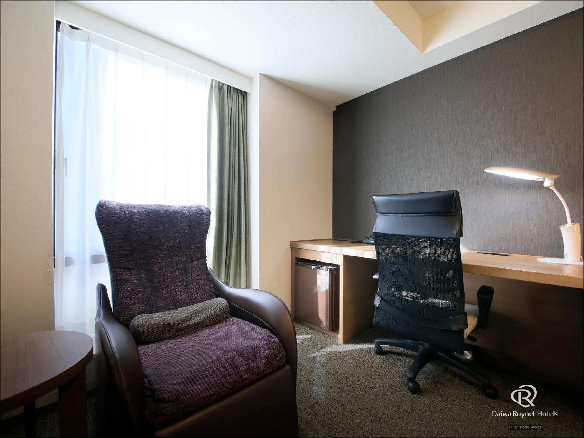 Daiwa Roynet Hotel Kyoto Shijo Karasuma Esterno foto
