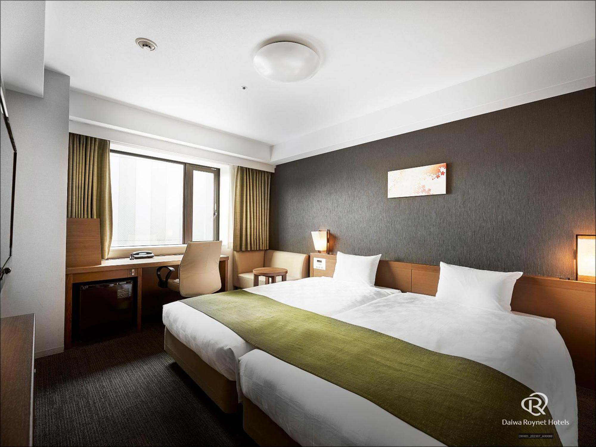 Daiwa Roynet Hotel Kyoto Shijo Karasuma Esterno foto