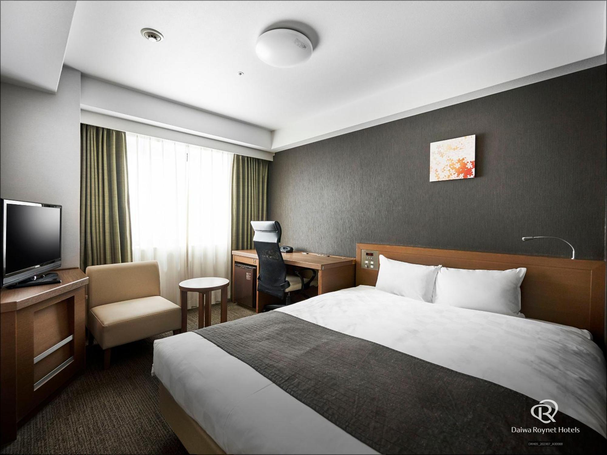 Daiwa Roynet Hotel Kyoto Shijo Karasuma Esterno foto